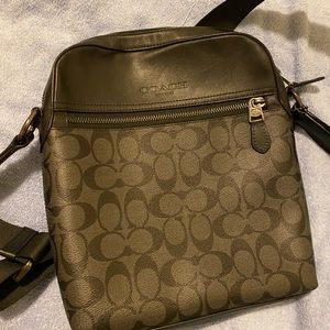 Houston Flight Bag In Signature Canvas